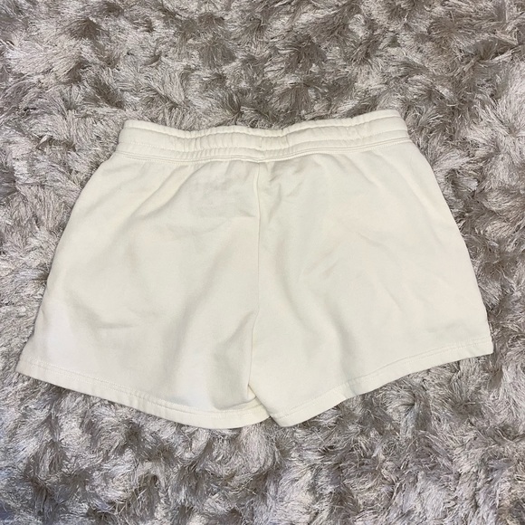 The Morning Toast Weekday Club Bone Shorts - Picture 5 of 7